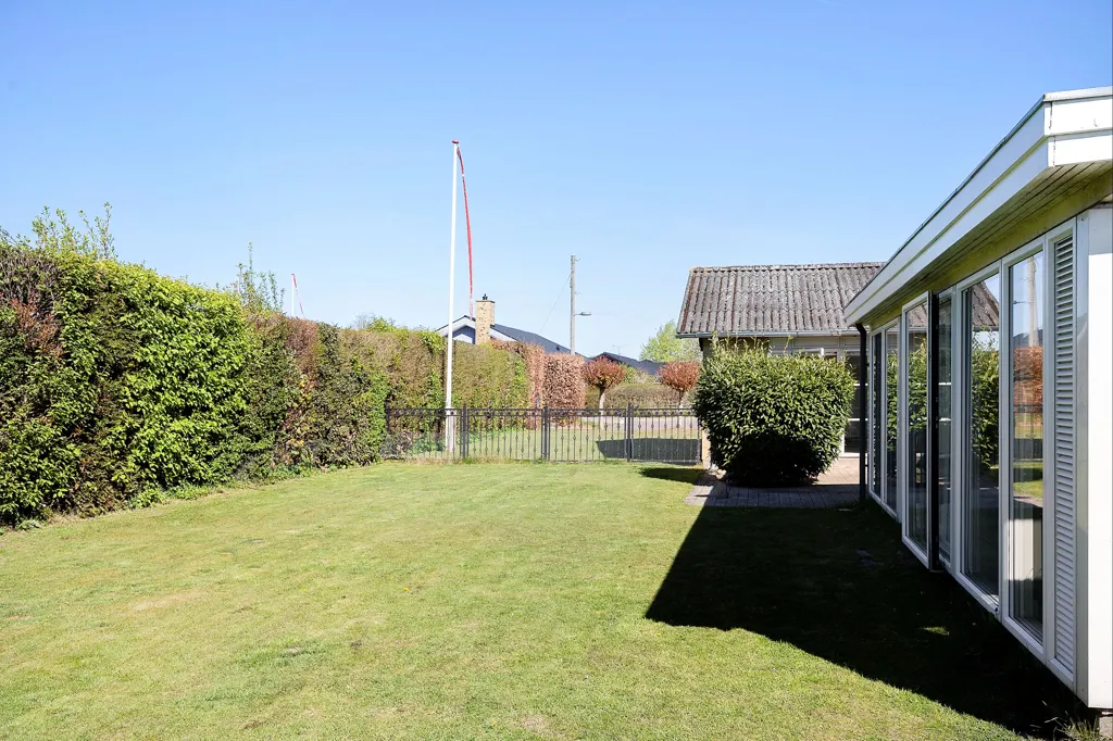 Aed - Fenced Villa with Garden in Frederikssund