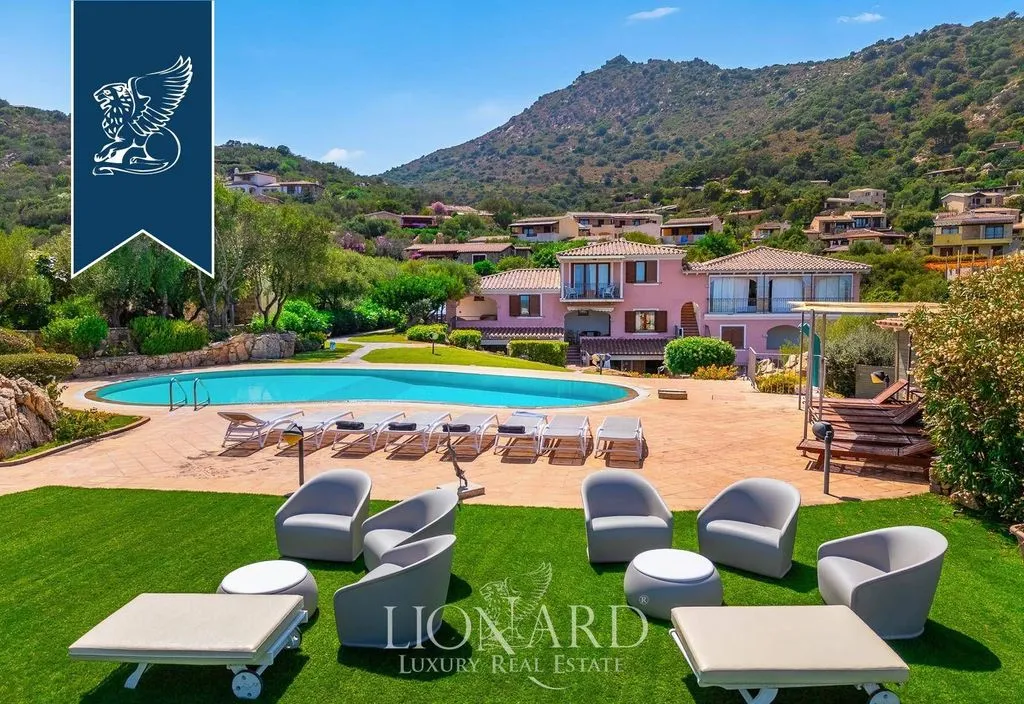 Bassein - Luxury Villa with Sea View in San Teodoro