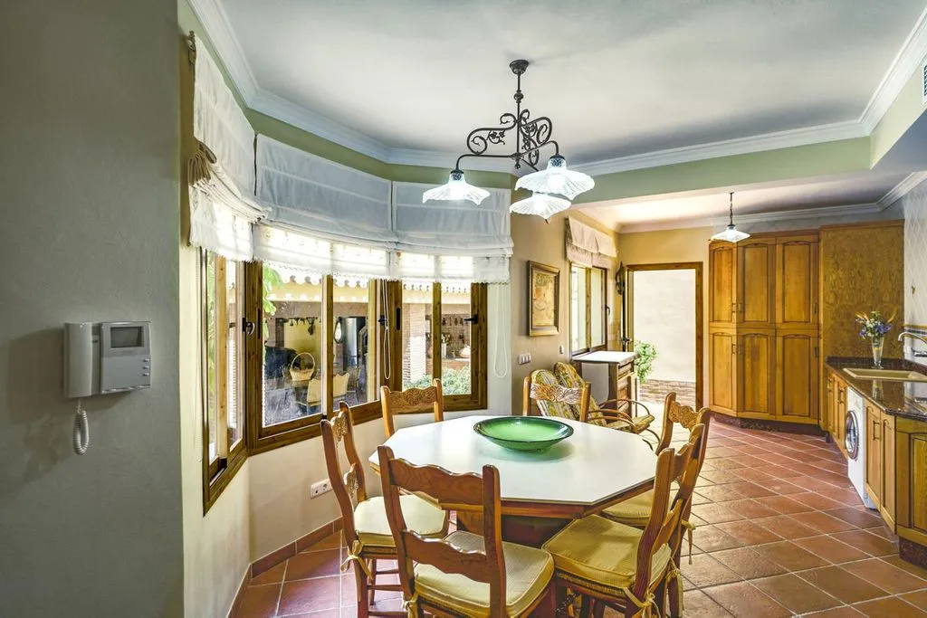 Sala da pranzo - Luxury Detached House with Pools in La Quinta