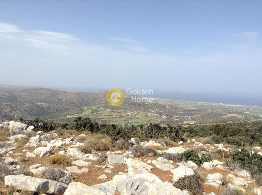Aed - Land with Sea View in Heraklion, Crete