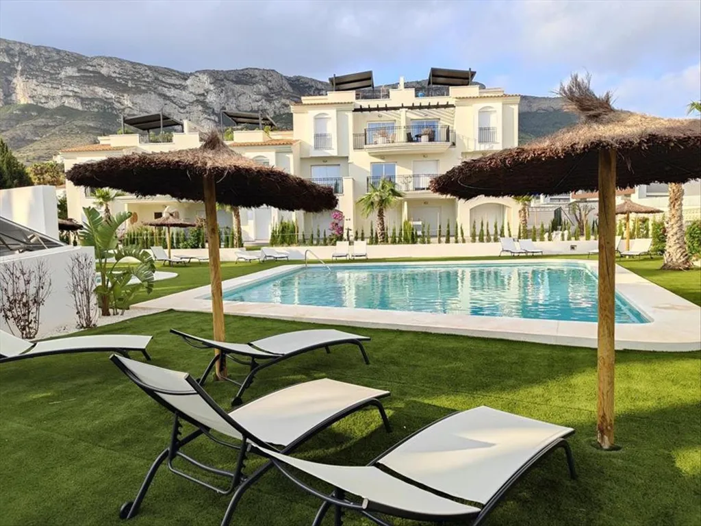 Bassein - Penthouse with Pool in Denia