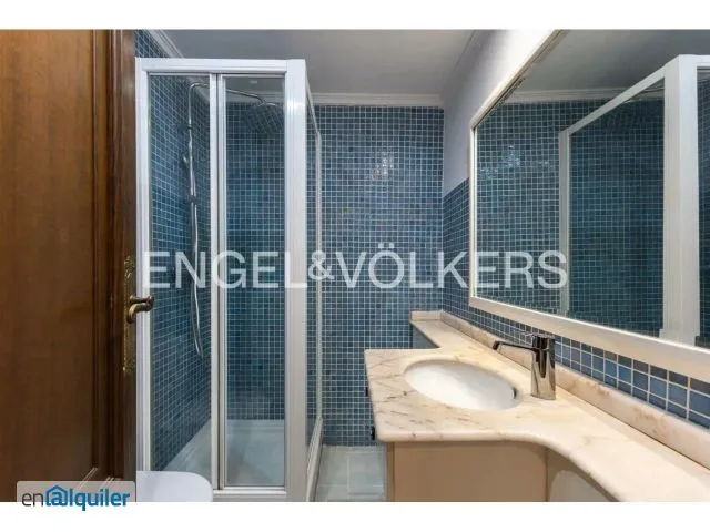 Vannitoad - Apartment with Terrace in Extramurs, Valencia