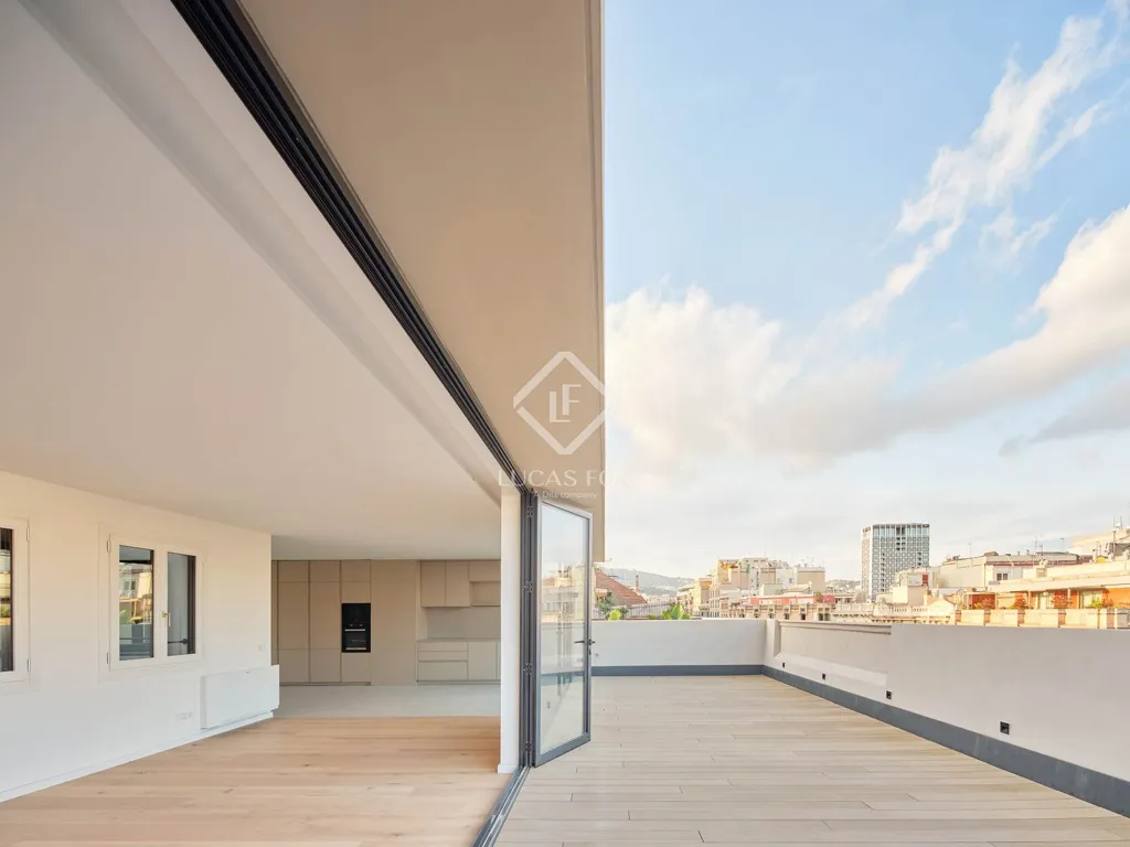 Terrasse - Renovated Apartment with Terrace in Eixample Right