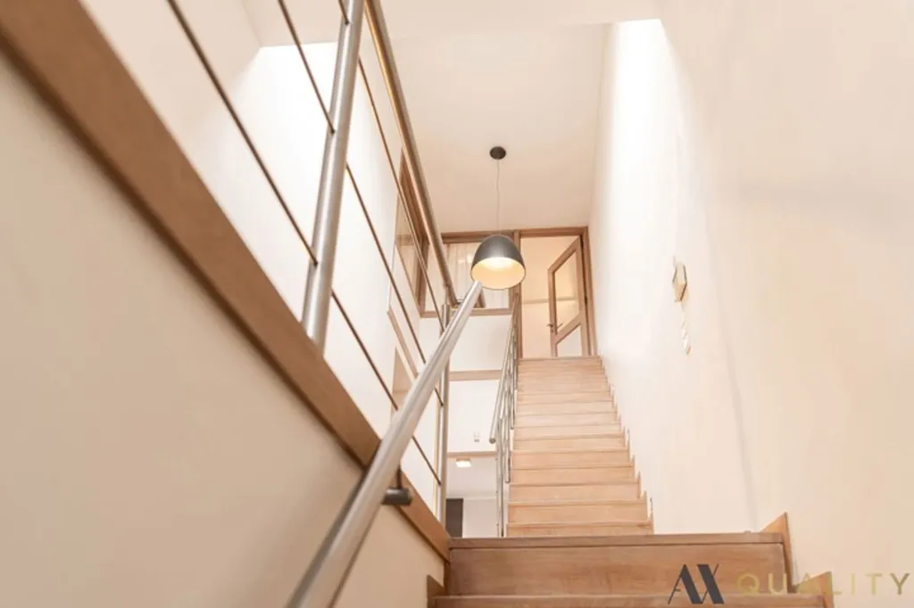 Pièces - Maison avec Espace Professionnel à Sint-Amands
