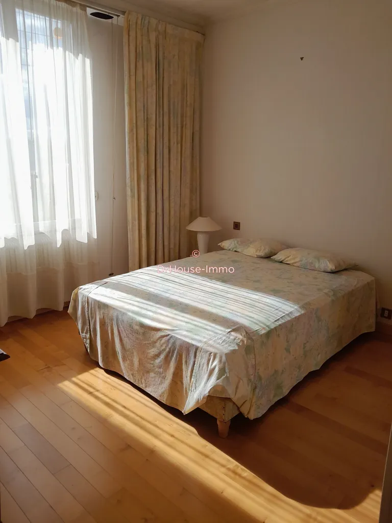 Bedrooms - Spacious House with Pool in Ingrandes-sur-Loire