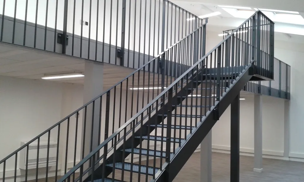 Pièces - Bureaux Atypiques avec Accès Métro à Lyon 3ème