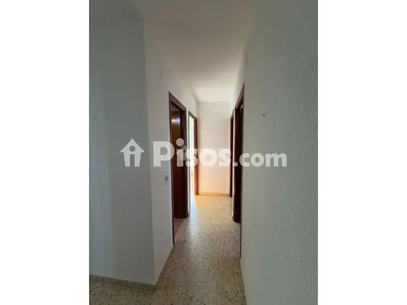 Ingresso - Four-Bedroom Apartment with A/C in Montequinto