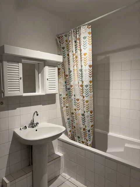 Salles de bain - Appartement T3 avec box garage à Périgueux