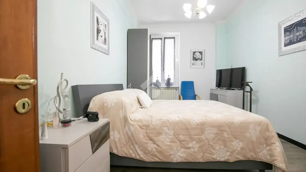 Chambres - Rustic-Style Apartment with Central Location in Genoa