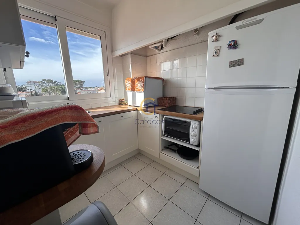Cuisine - Appartement 4 Pièces avec Balcons à Canet-en-Roussillon