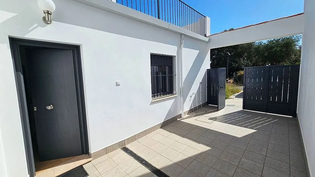 Entrée - Detached House with Terrace in Aracena