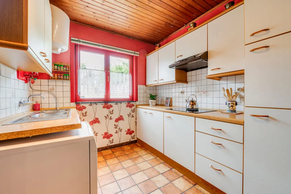 Cuisine - Maison Plain Pied avec Jardin et Garage à Hensies