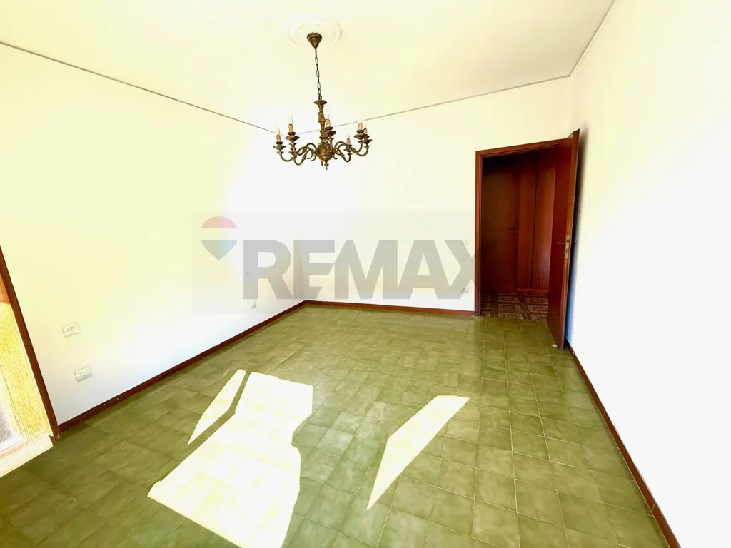 Soggiorno - Spacious Apartment with Terrace in Prato