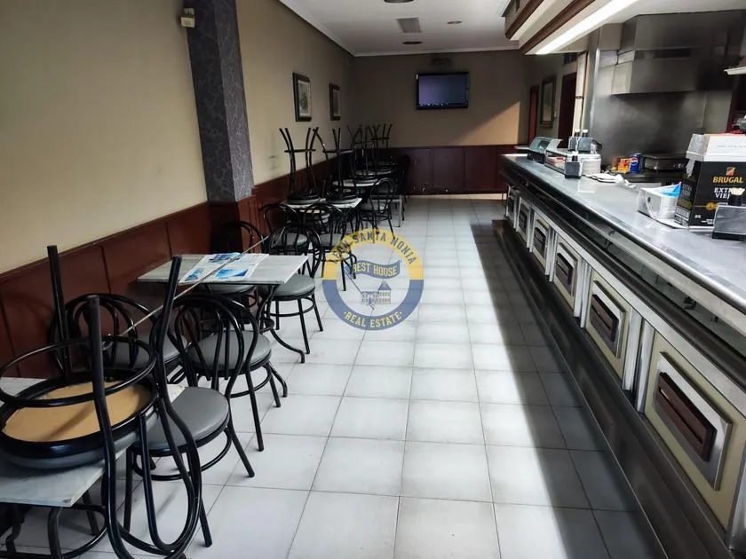 Pièces - Bar in León's District 6