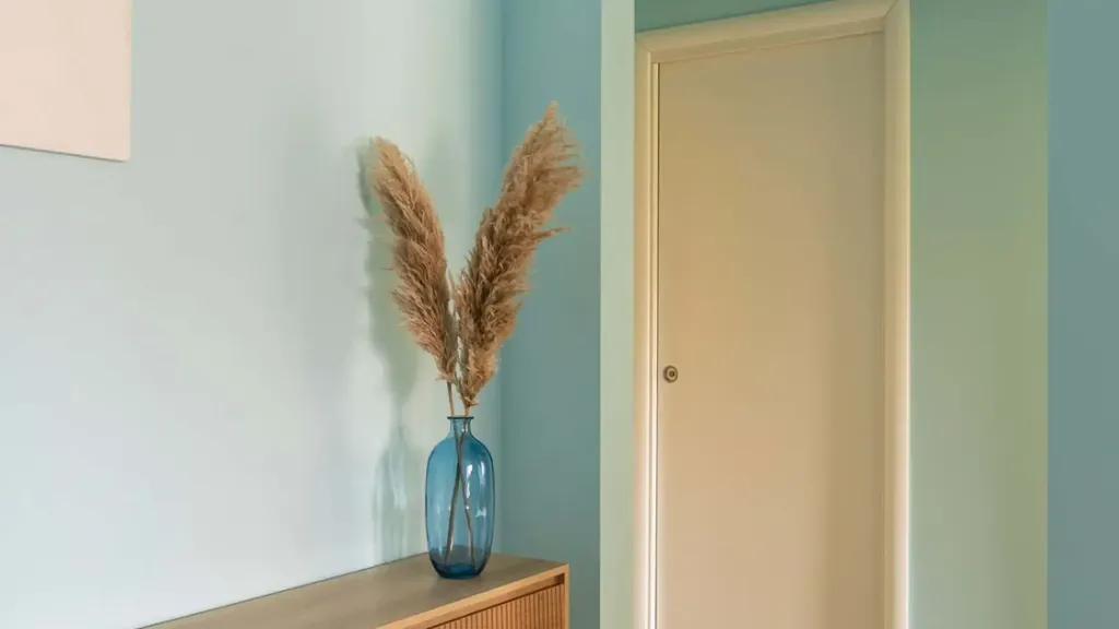 Esik - Bright Studio with Lift in Cascina Corba, Milan