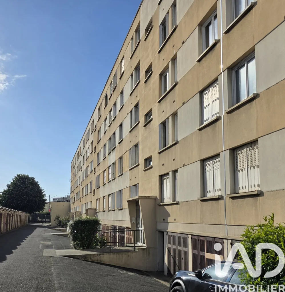 Extérieur - Appartement 4 Pièces avec Balcon à Villejuif