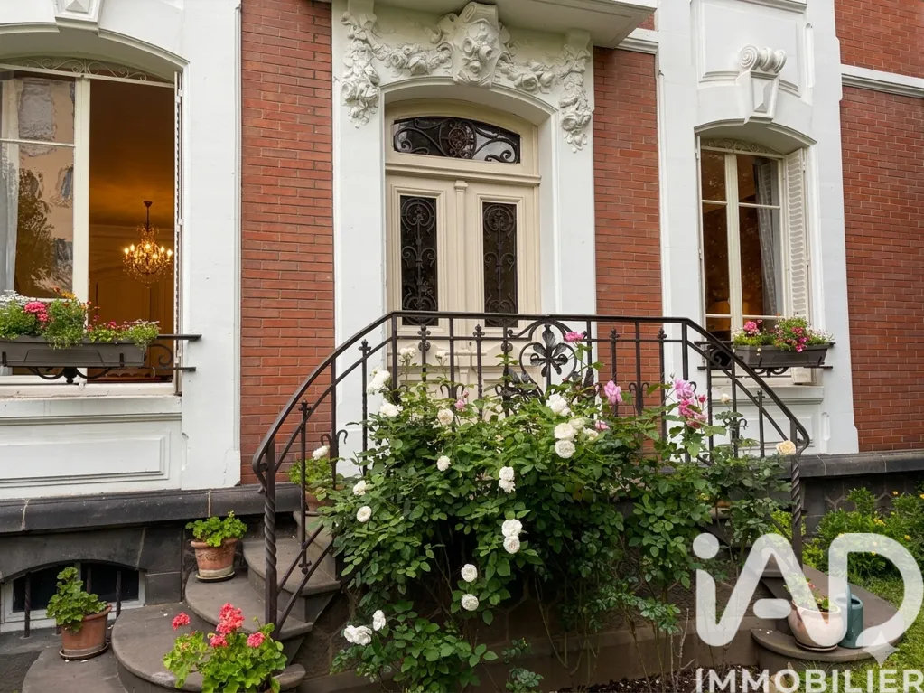 Extérieur - Maison de Maître avec Appartement en Centre-ville à Clermont-Ferrand