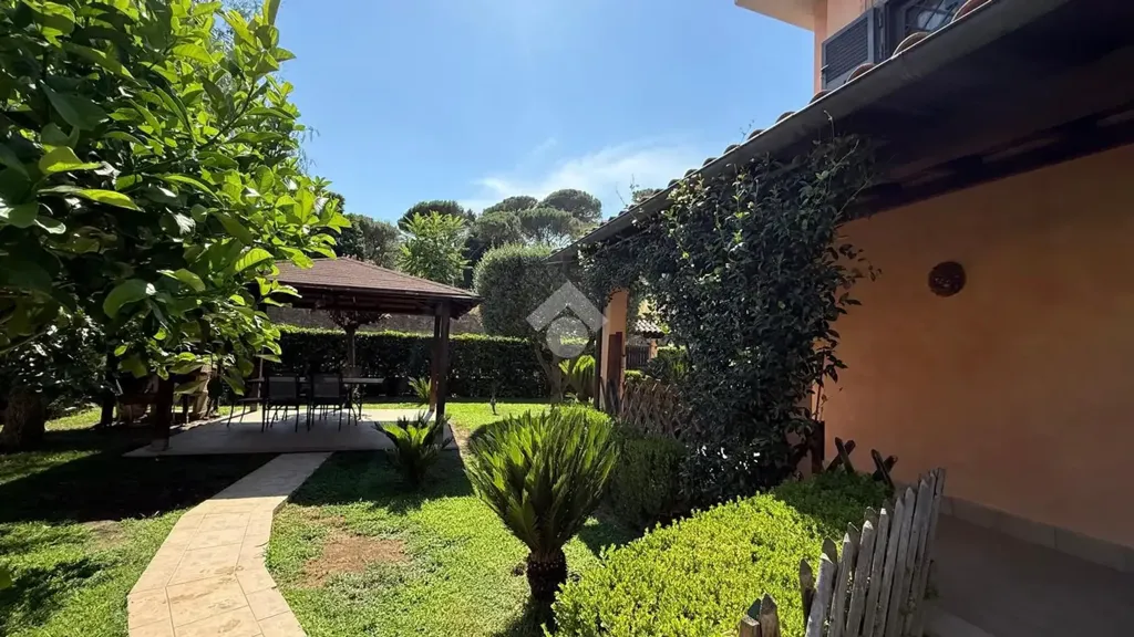 Jardin - Villa with Pool in Capena, Via Tiberina