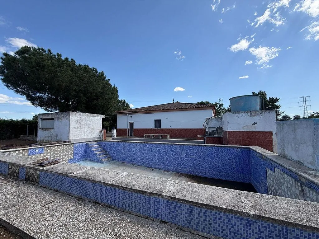 pool_area