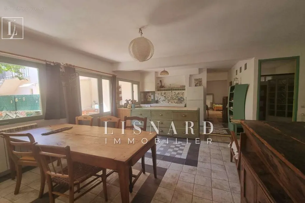 Köök - Basement Apartment with Garden in Vallauris