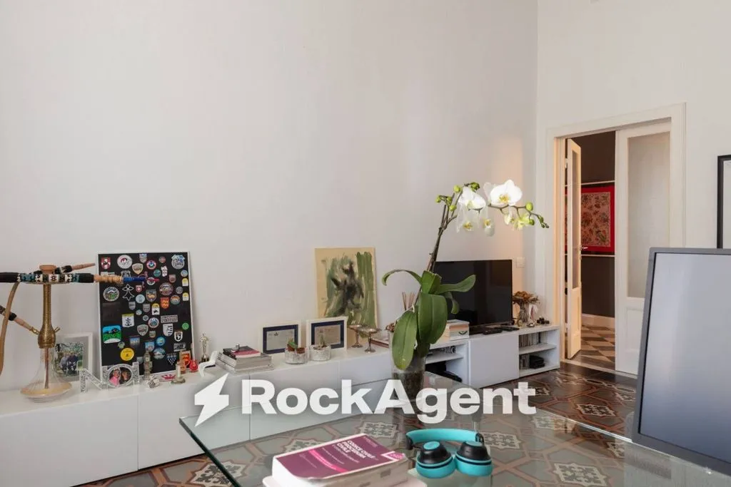 Luxury Apartment with Balcony in Leghorn