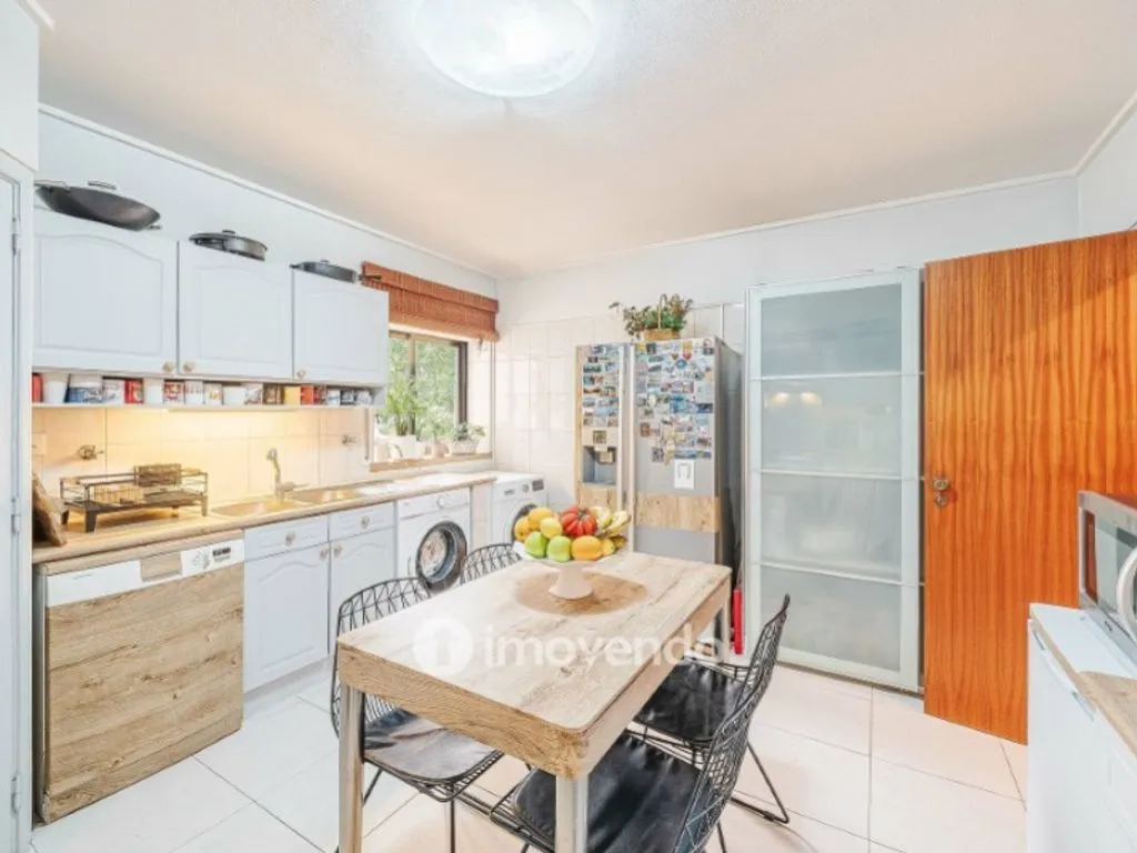 Cuisine - Luxury Flat with Fireplaces in Almada