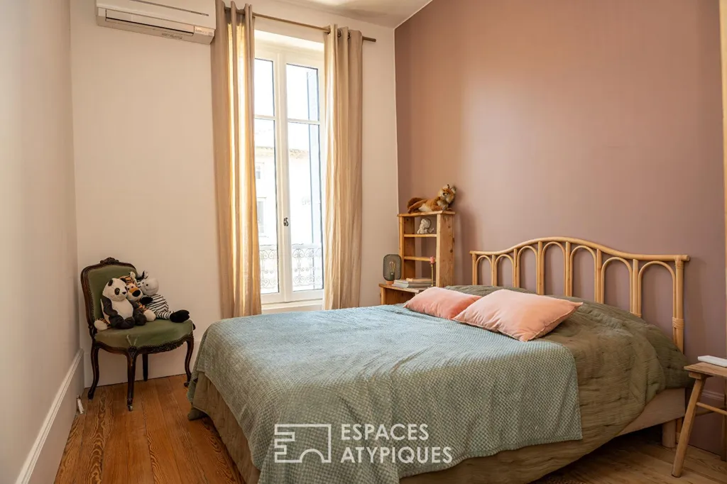 Chambres - Maison Bourgeoise avec Piscine en Centre-Ville à Valence
