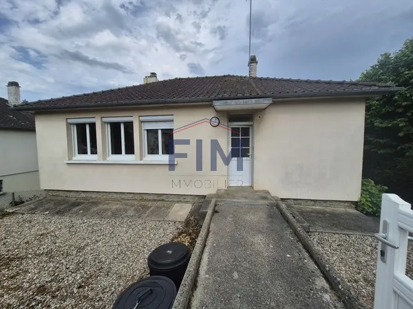 Esterno - Detached House with Garden in Aumale