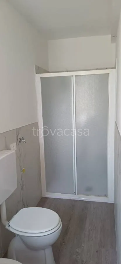 Vannitoad - Rented Studio with Private Parking in Carpi