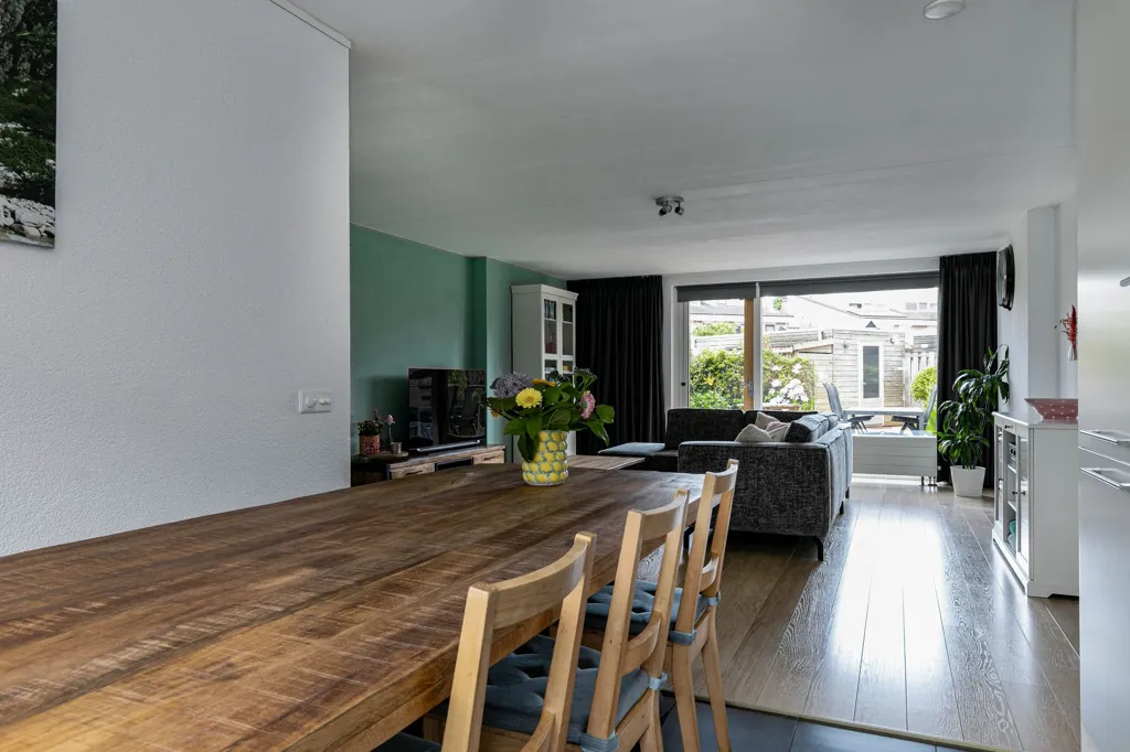 Sala da pranzo - Spacious Semi-detached House with Garden in Middelaar