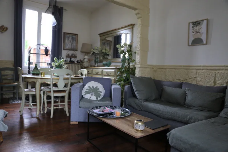 Elutuba - 4-Piece House with Garden in Reims Chalet