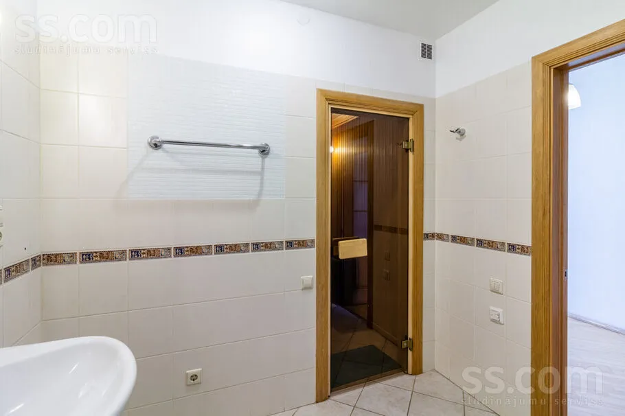 Vannitoad - Two-Level Apartment in Old Riga