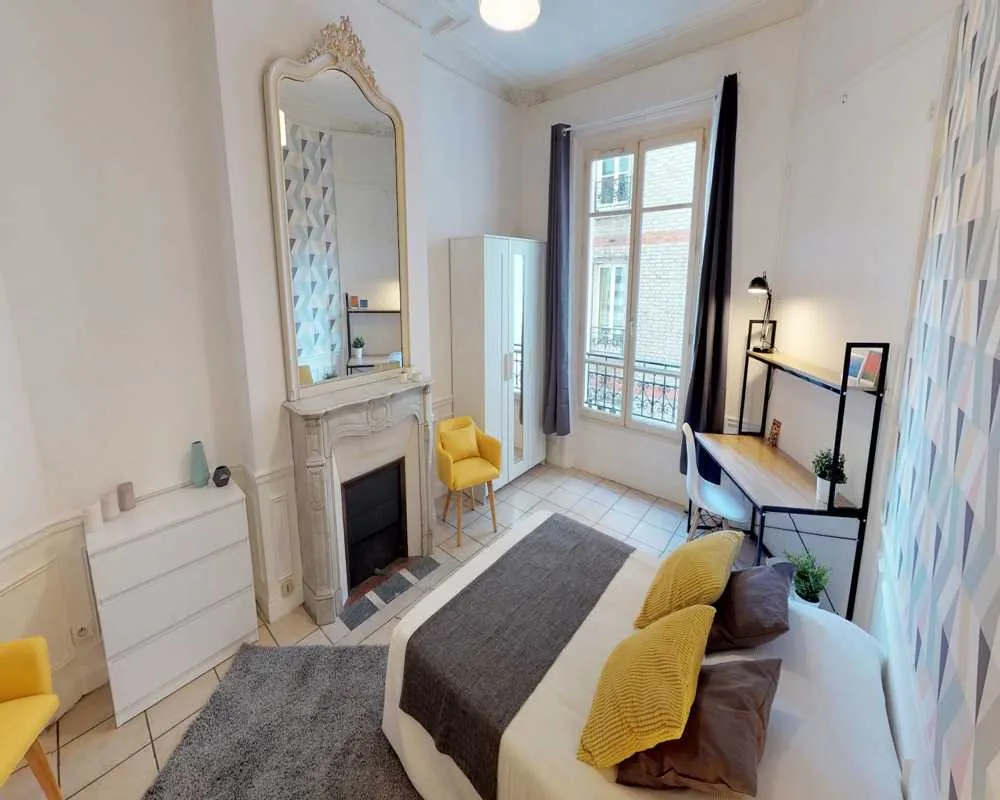 4-room apartment in Paris