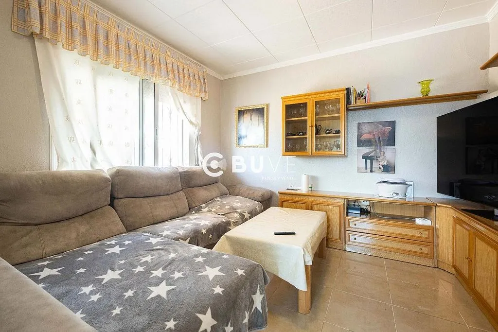 Séjour - Chalet with Pool and Terrace in Abrera
