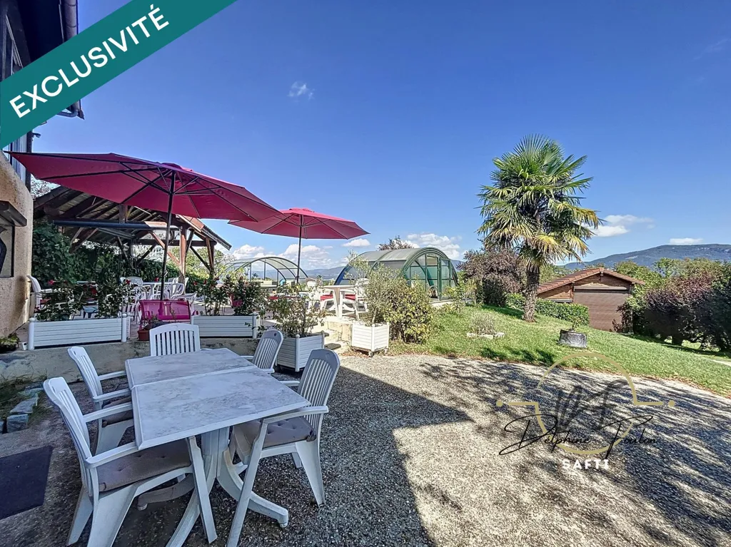 Terrass - Character House with Panoramic View near Morestel