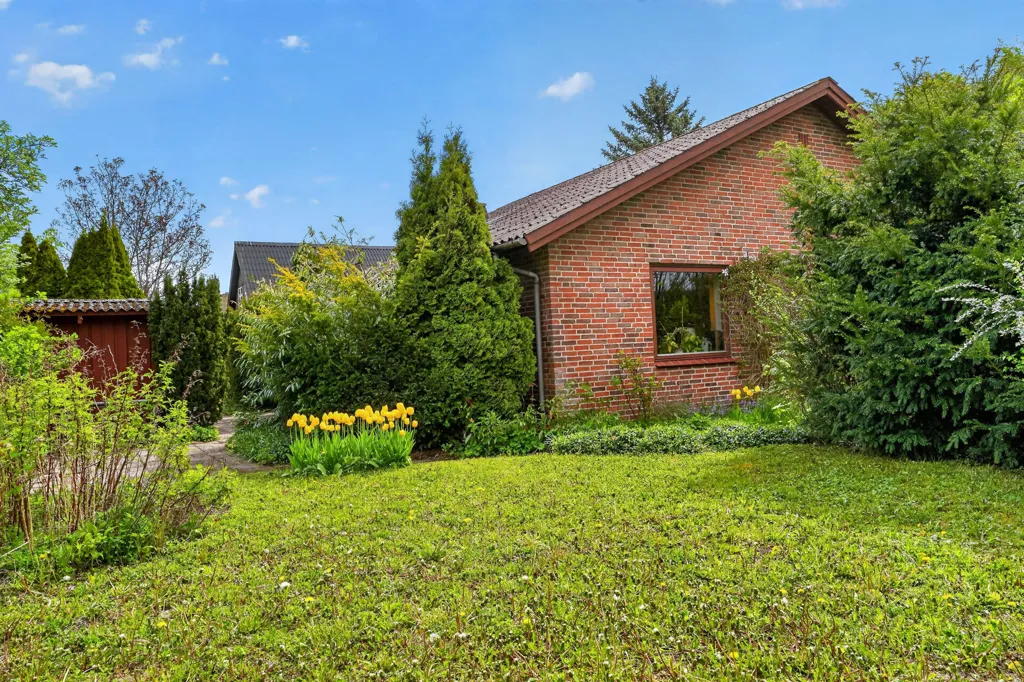 Jardin - Detached Villa with Garden in Havdrup