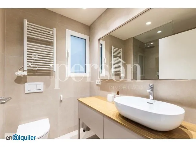 Vannitoad - Modernised Apartment with Air Conditioning in L'Eixample