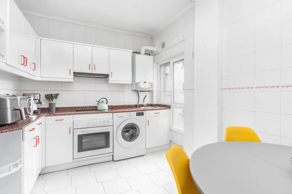 Cuisine - Penthouse with Mountain View in Oviedo