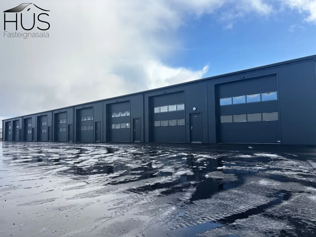 Välivaade - New Industrial Warehouse in Selfoss