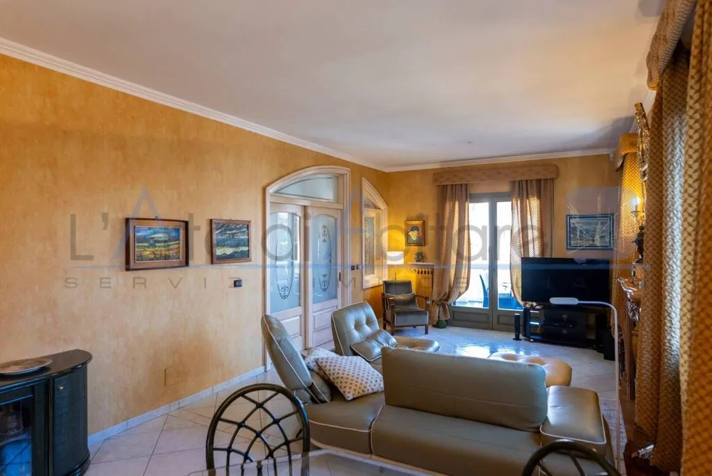 Elutuba - Luxury Villa with Private Garden in Oppeano