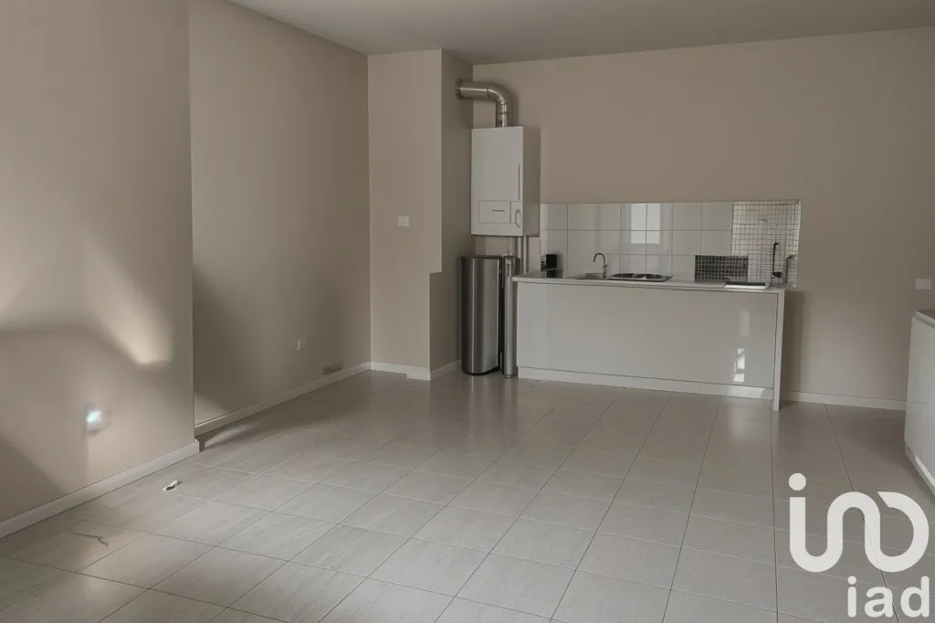 Cuisine - Appartement T3 avec Balcon à Givors