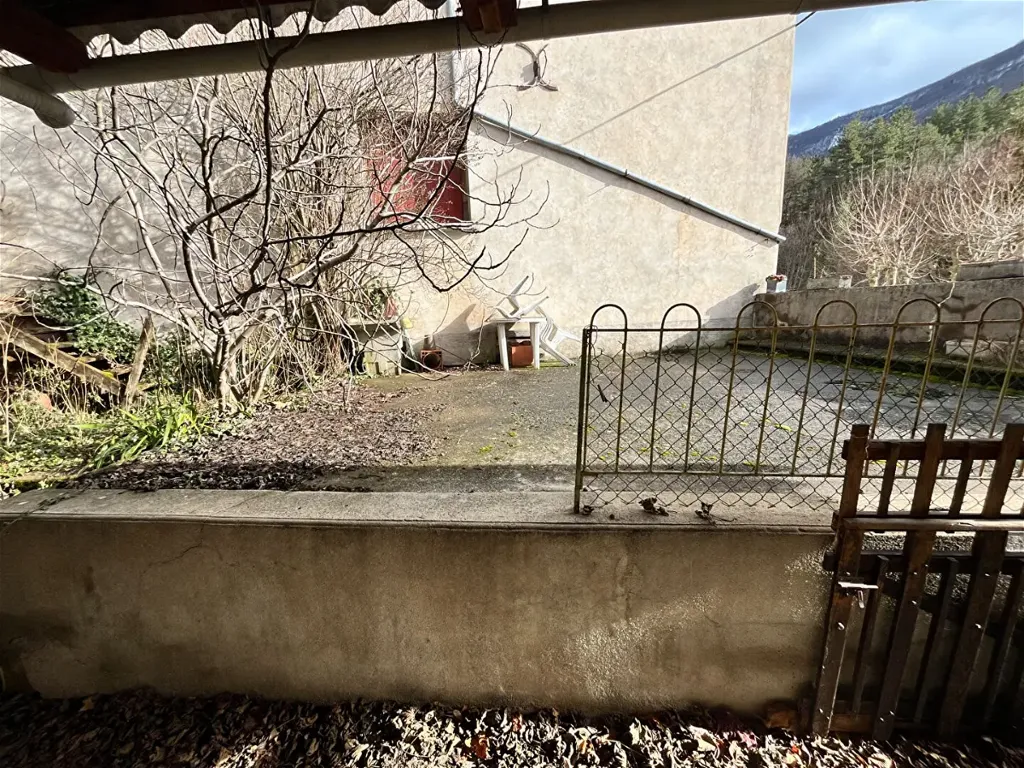 Maison 8 pièces à Beaurieres