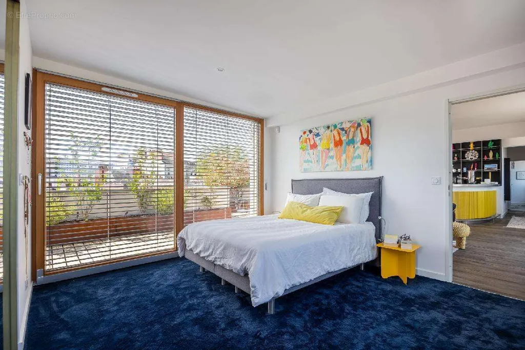 Bedrooms - Contemporary Penthouse with Terrace in Nantes