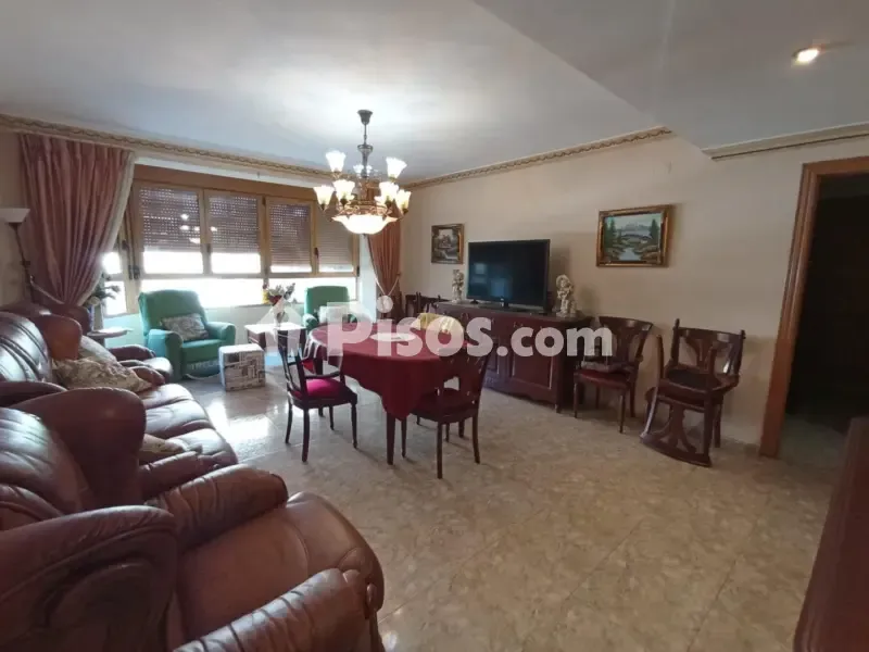 Elutuba - Ground Floor Flat with Balcony in San Marcelino