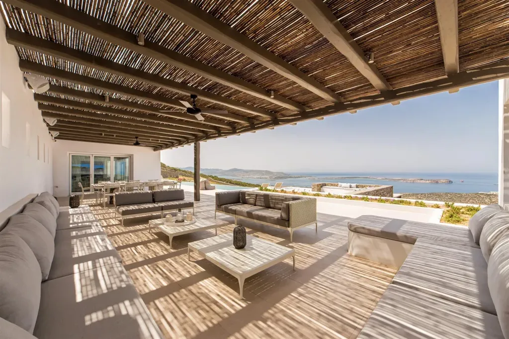 Terrace - 6 Bedroom Villa with Private Pool in Paros