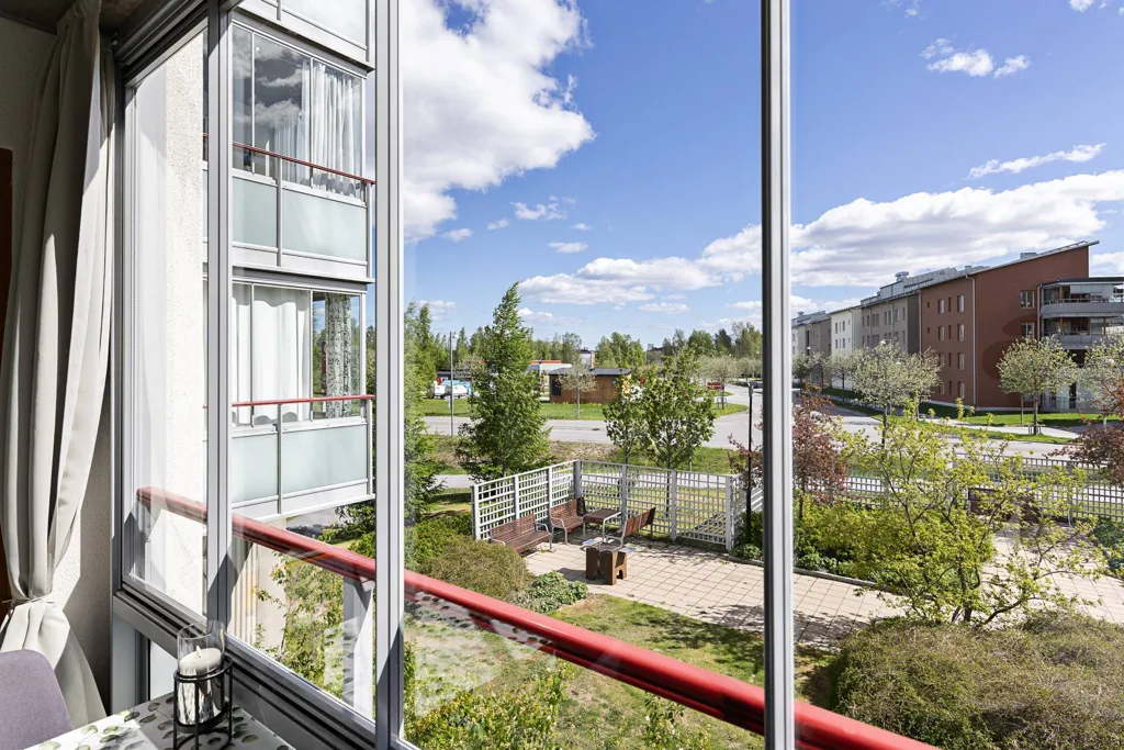 Rõdu - Apartment with South-Facing Balcony in Umeå