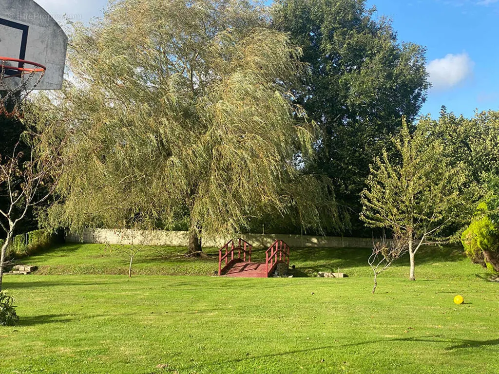 Aed - Plat Garden Land in Noyal-Muzillac