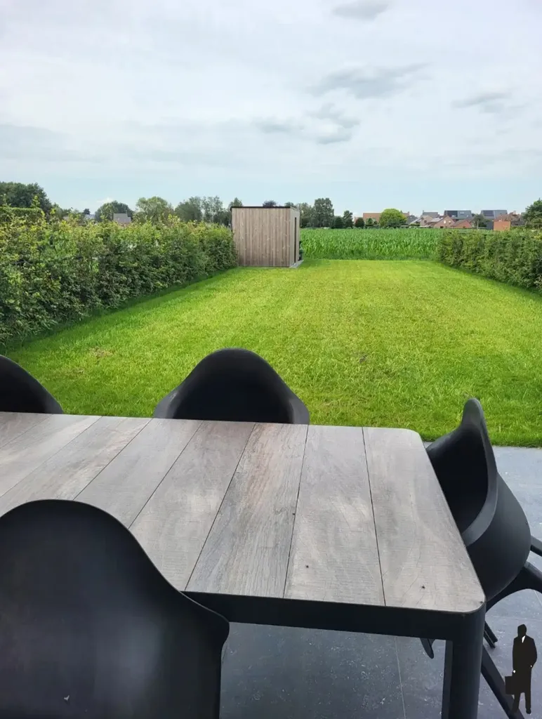 Terrasse - Maison Énergétique avec Terrasse et 3 Chambres