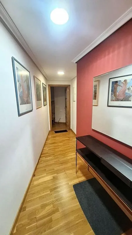 Hallway - Duplex with Garage in Ponferrada Centre