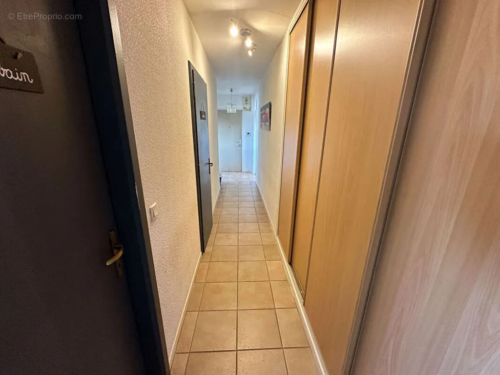 Entrée - Appartement avec Vue Cathédrale au 6ème Étage à Metz